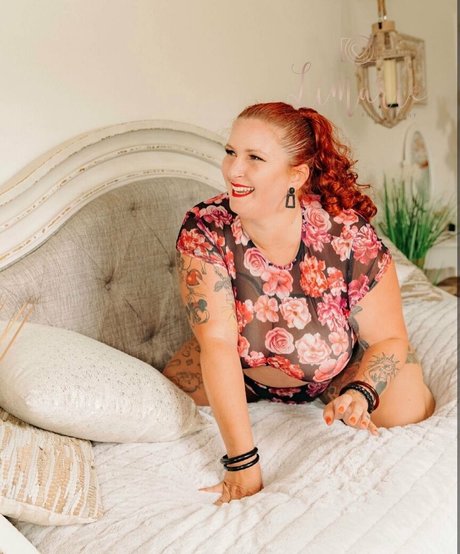 scarletrainxxx xxx model image