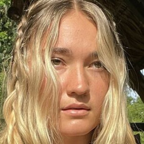 Margo Renate star pretty images