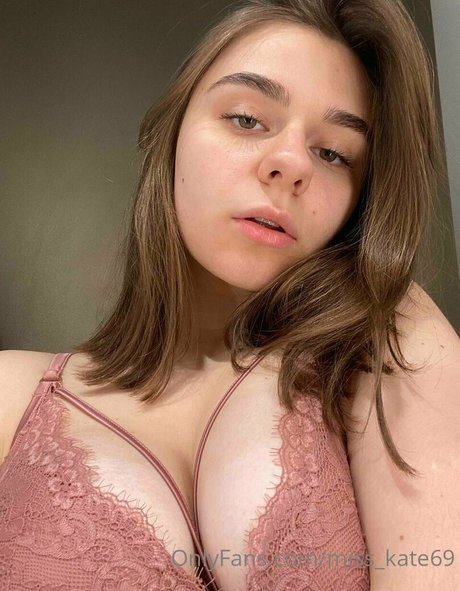 miss kate69 nice actress photo