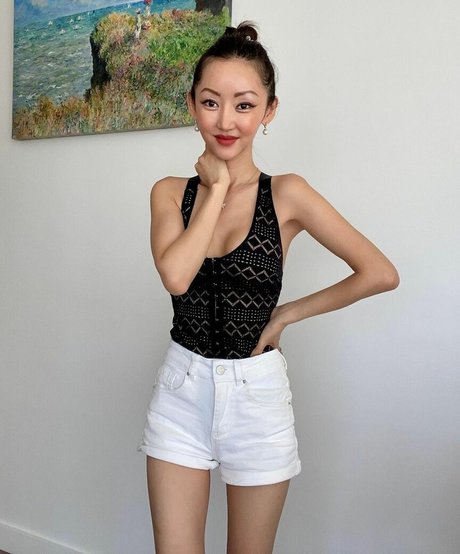 Yeonmi Park sexy actress pictures