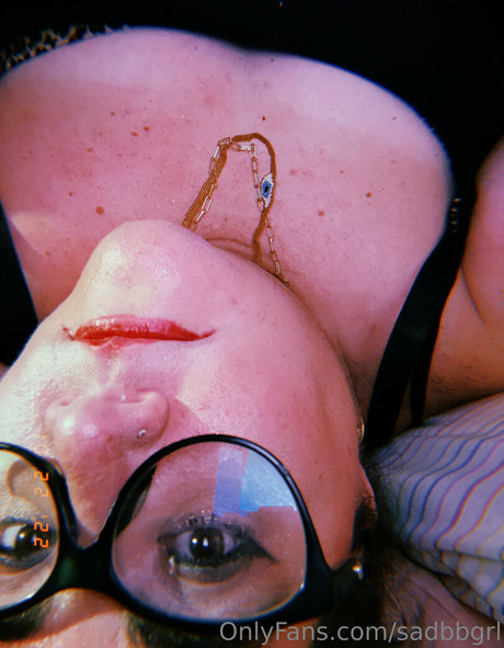 sadbbgrl pretty pornstar image