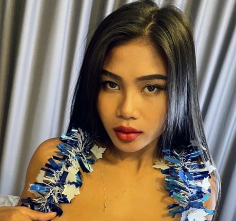 ladyboy xxx onlyfans pretty image
