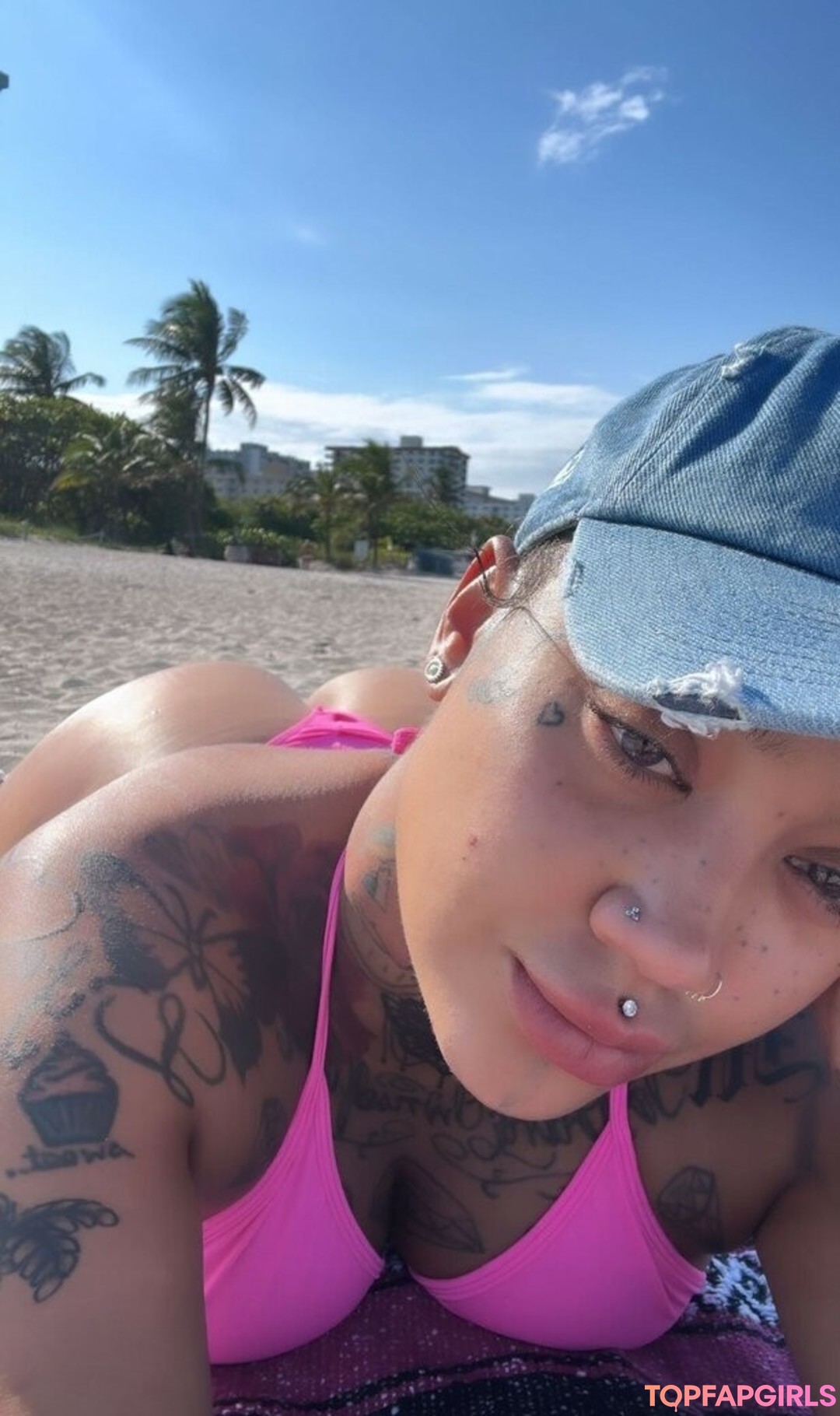 Donna Lombardi nude pornstar pic