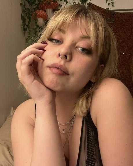 Hickorymoth model sexy archive