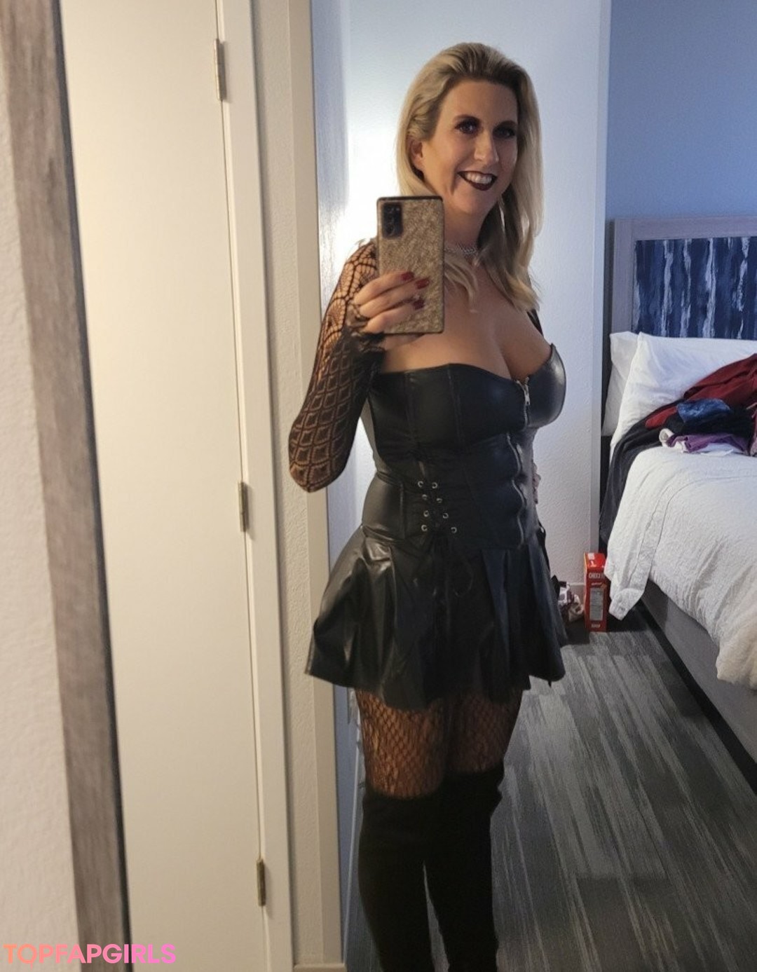mature slut onlyfans hd picture