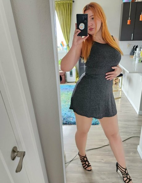 ivysrevenge sexy star photo