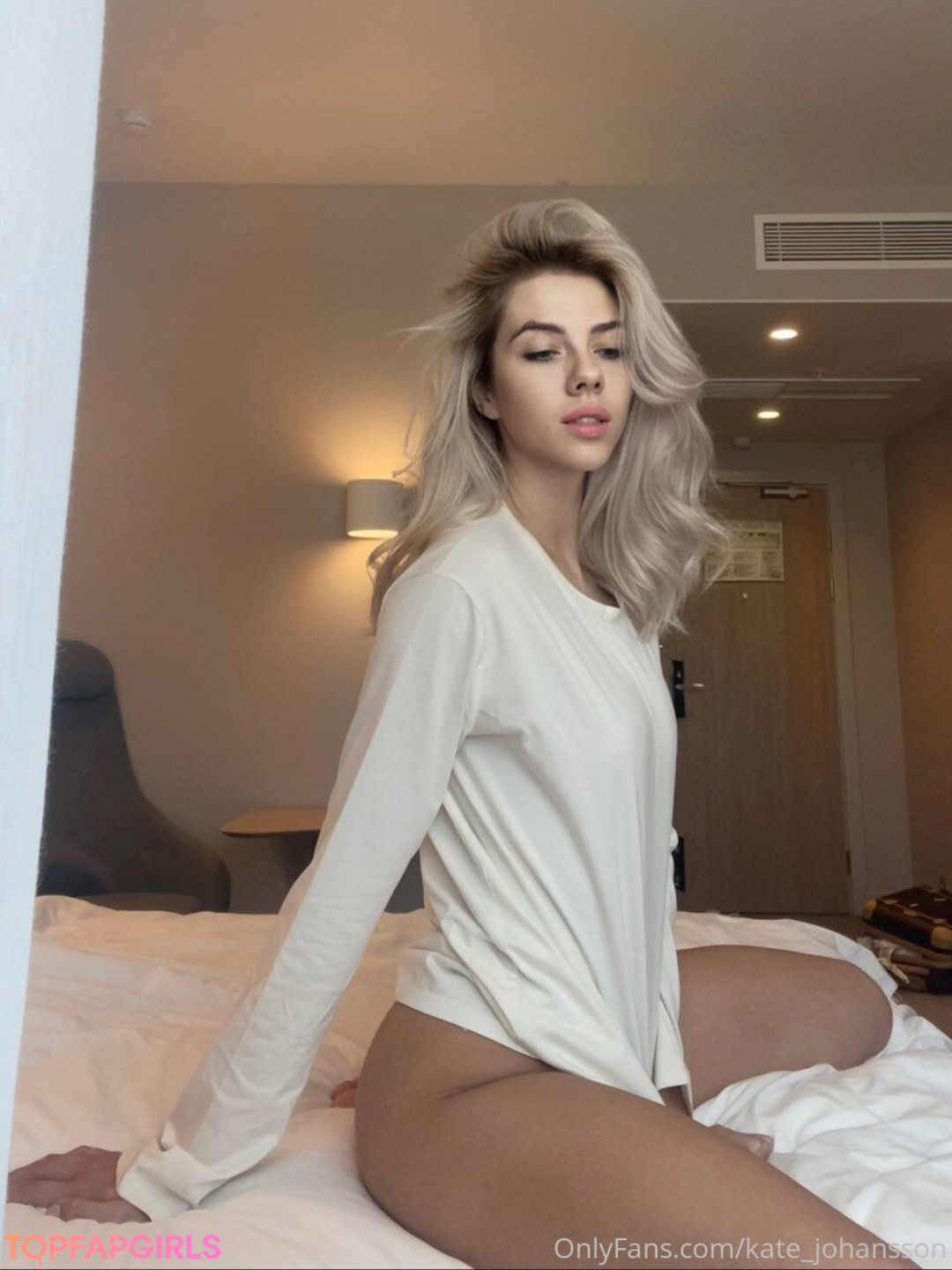Kate Johansson nude pornstar photos