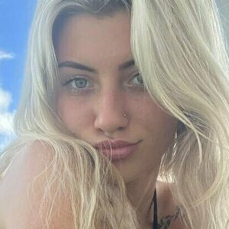 skyysmithh__skysmith_ beautiful actress picture