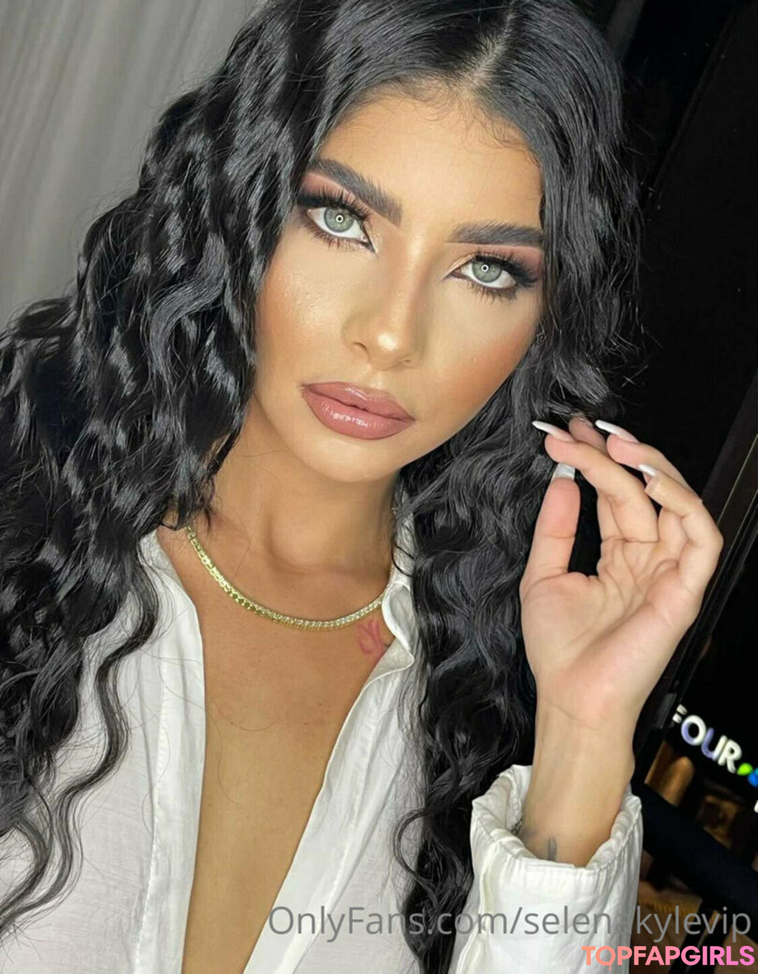 Selena Kyle best pornstar photo