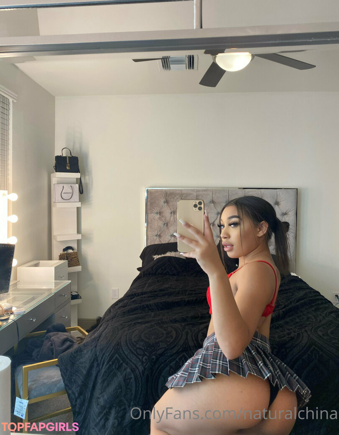 redhead squirt onlyfans nude images