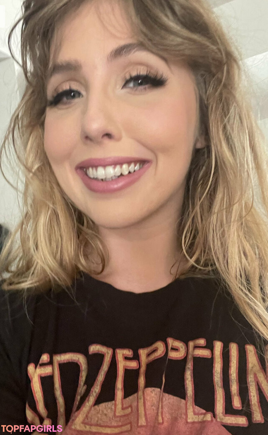 inside onlyfans beautiful naked galleries