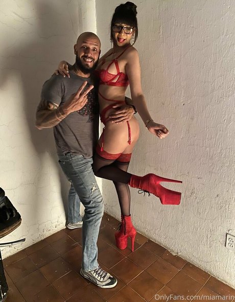 college teacher onlyfans art nude photos