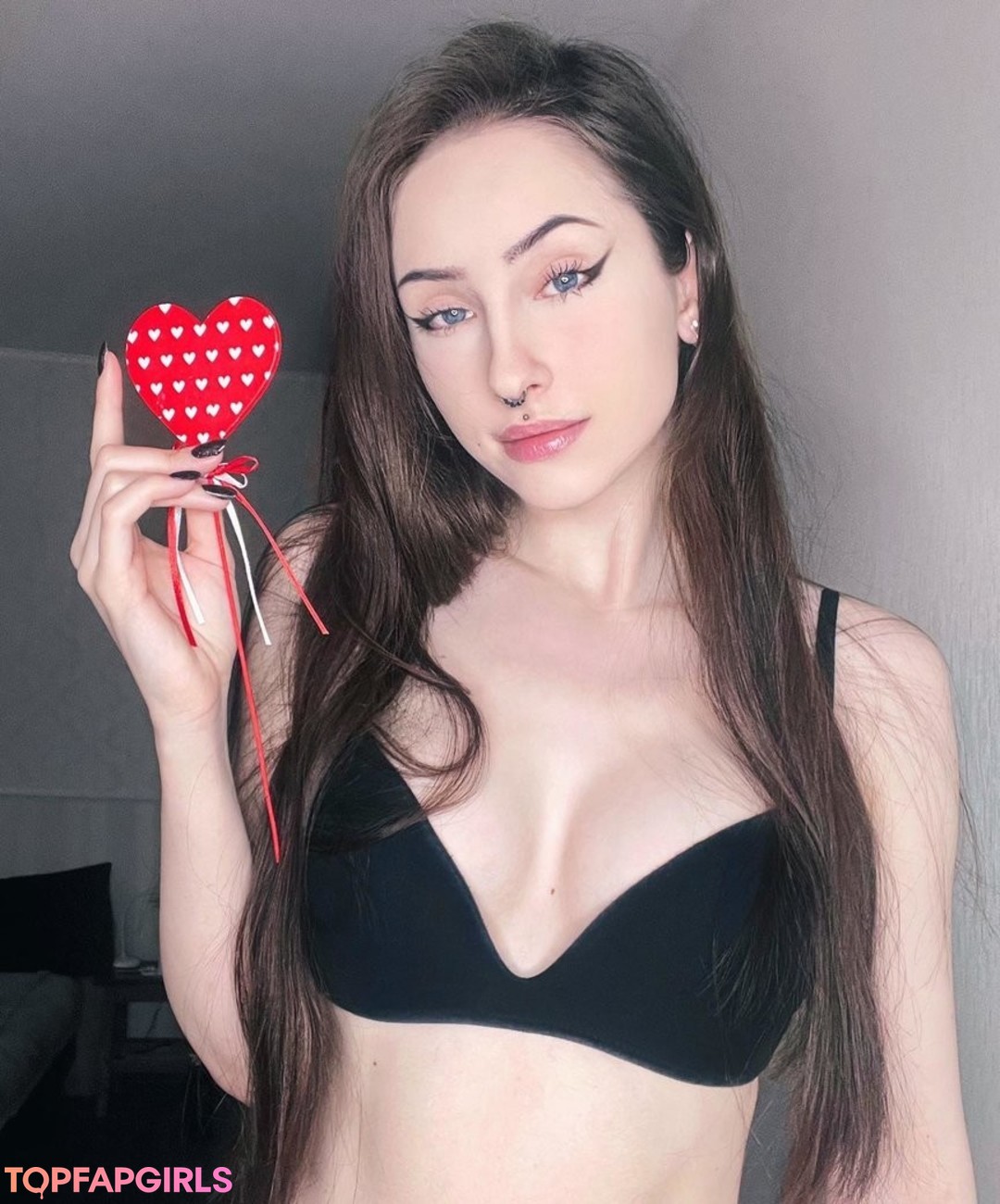 Anastasiia Mut model perfect pictures