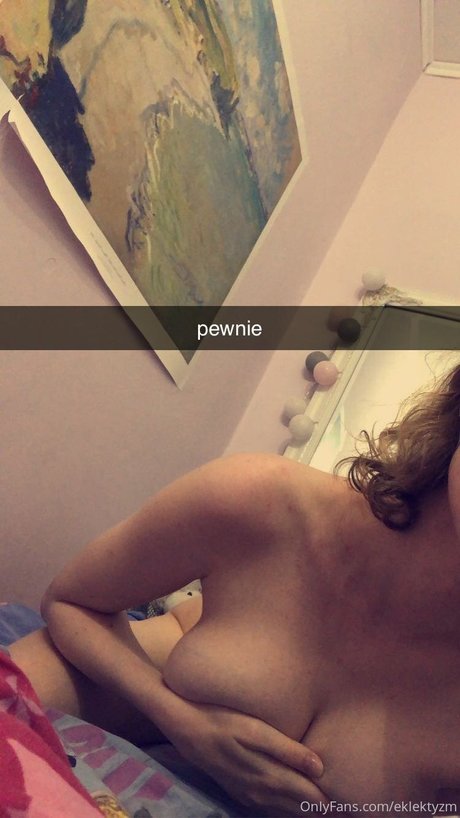 milf pawg onlyfans erotic image