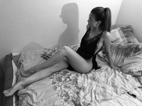 W bery pornstar nude pics