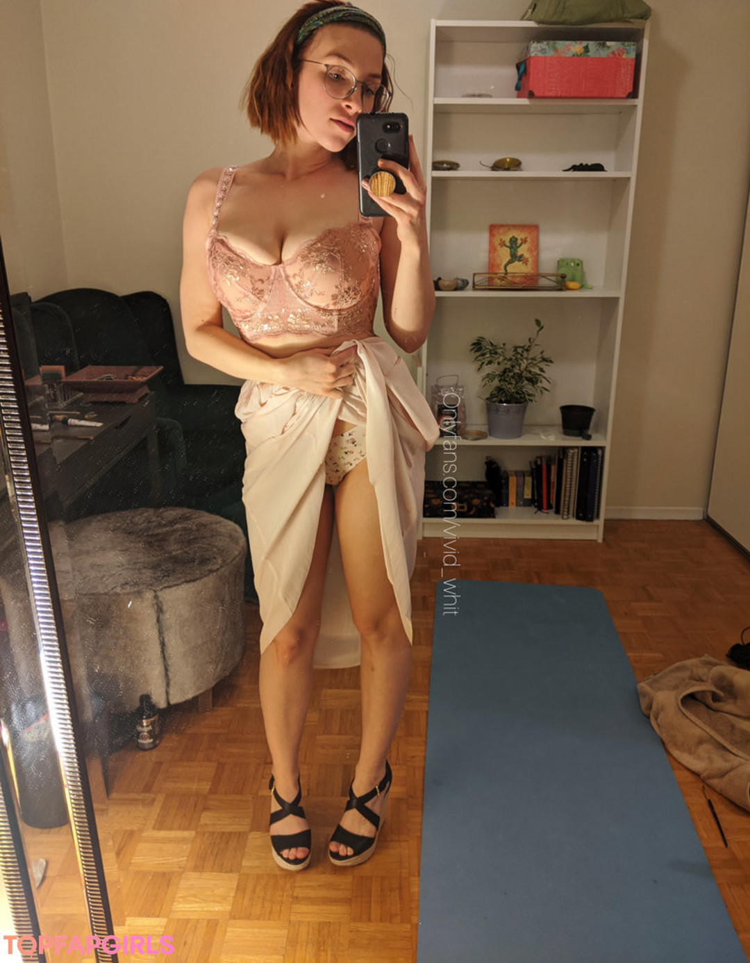 daughter onlyfans beautiful nude pic