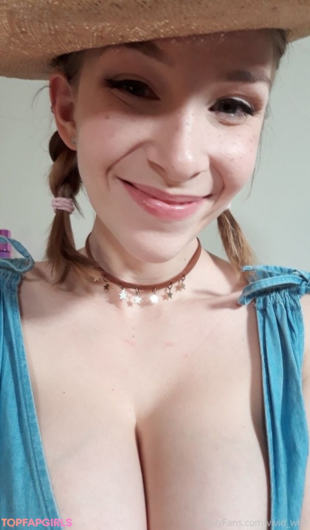blowjob selfie onlyfans beautiful photos