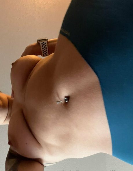 Tilly Toy model nice gallery