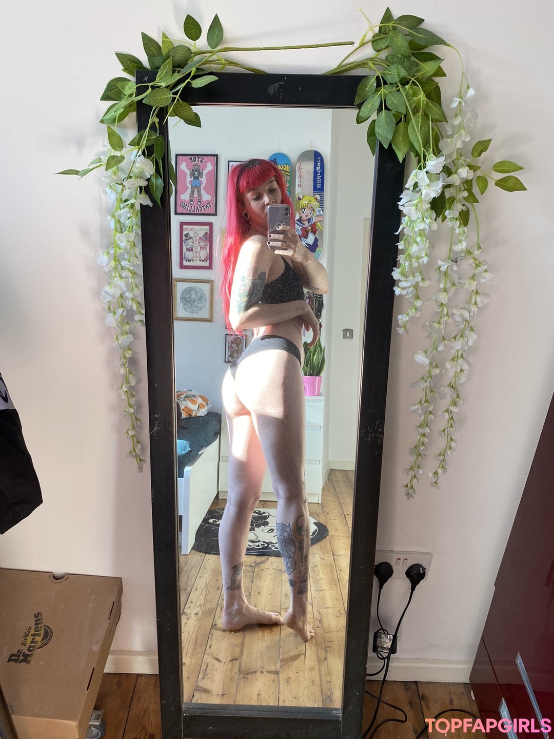Foxxtailz pretty pornstar pic