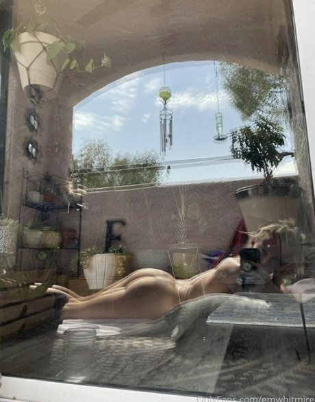 old onlyfans erotic pics