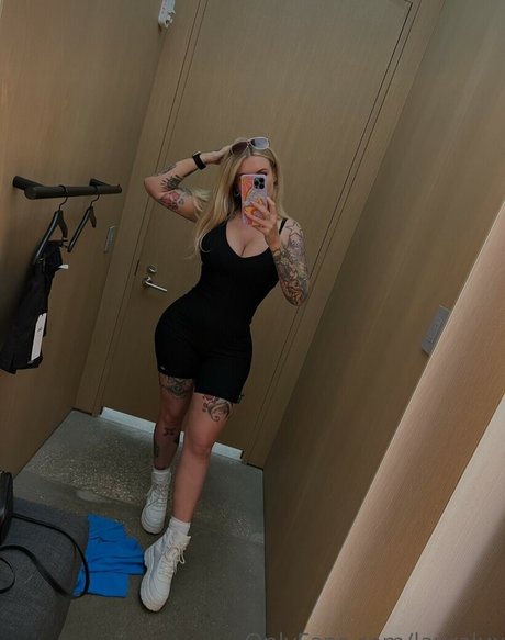 teen natural tits onlyfans sex picture