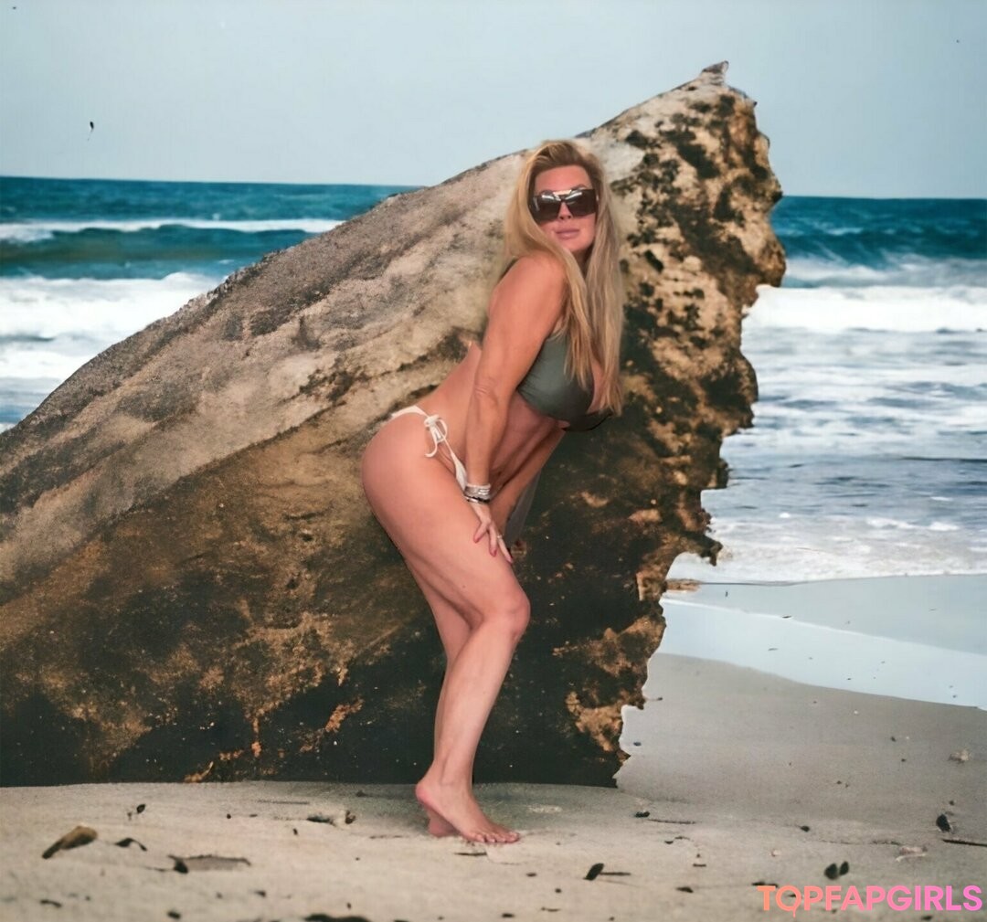 Silje hot model pic