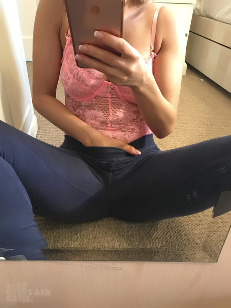 Natasha Anastasia adult model img