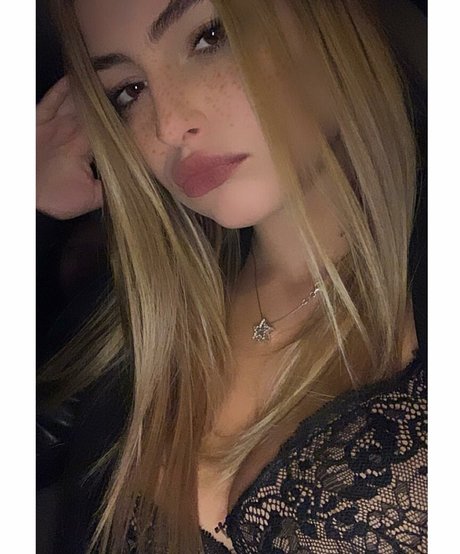 Imkekka star adult galleries