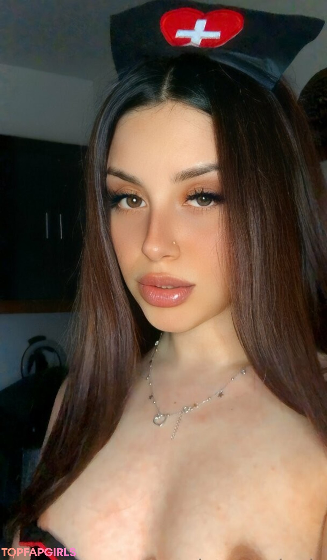 alexislayer model naked pics