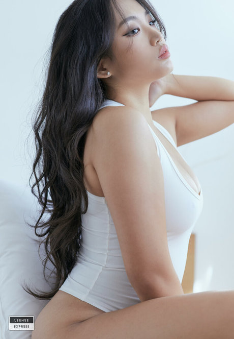 gathealien pornstar erotic pictures