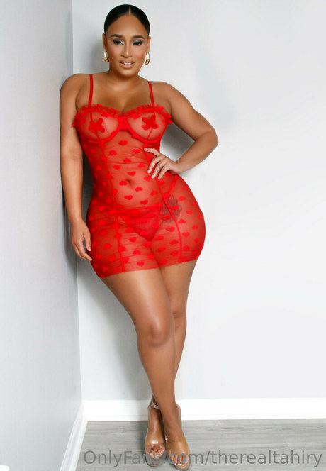 Tahiry beautiful model picture