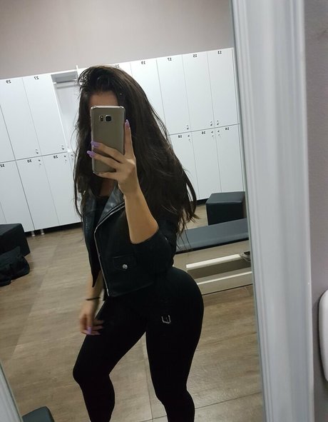 Madalina Mates pornstar hd pic