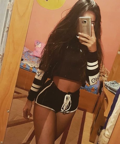 Madalina Mates top star image