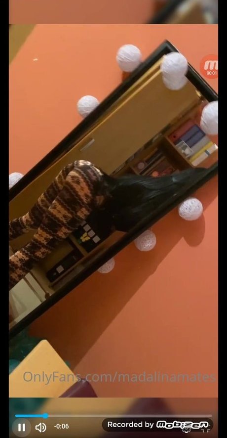 Madalina Mates pretty model photo