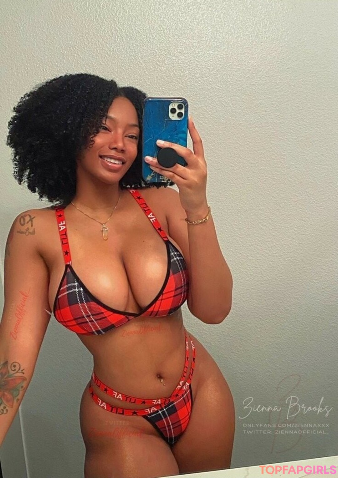 Ziennaxxx nice pornstar pic
