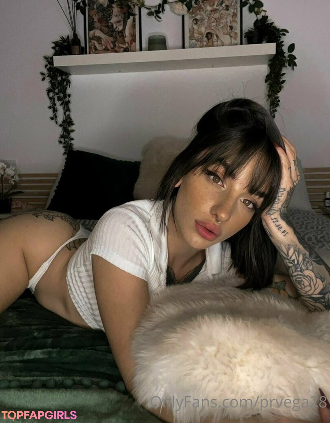 sister nude onlyfans naked gallery