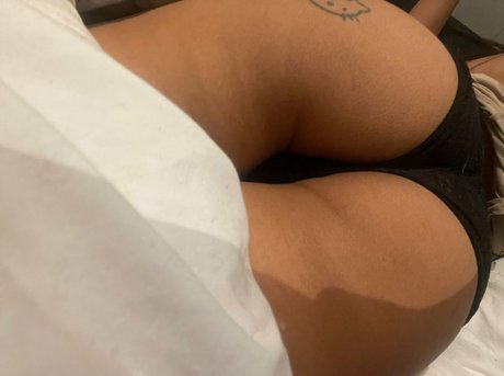 ebony cumshot onlyfans erotic pics