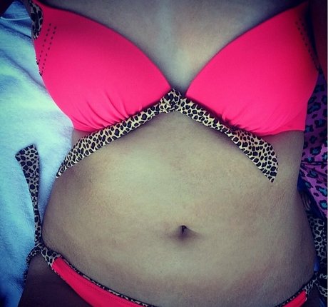 nadinetilley art model photo