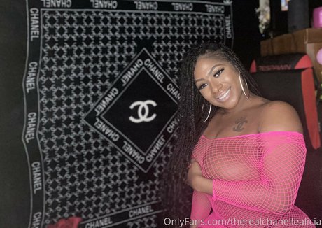 therealchanellealicia free actress pictures