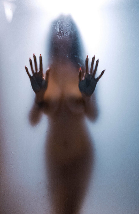 anikahaze freeee best model image