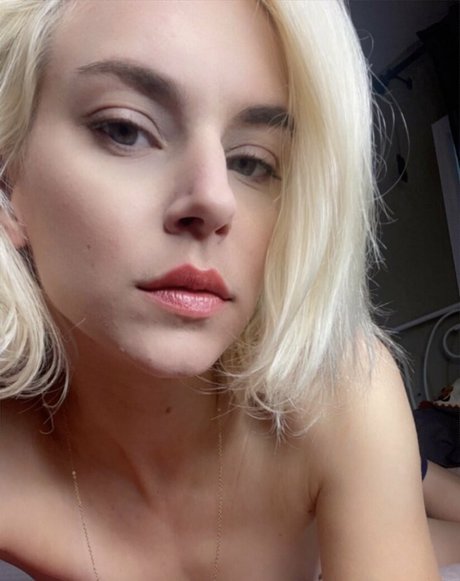 toadlips87free nudes model pics