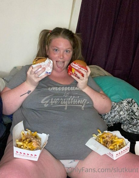 strawberrylbcakebbw model naked gallery