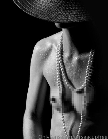 mrsaacupfree model sexy pictures