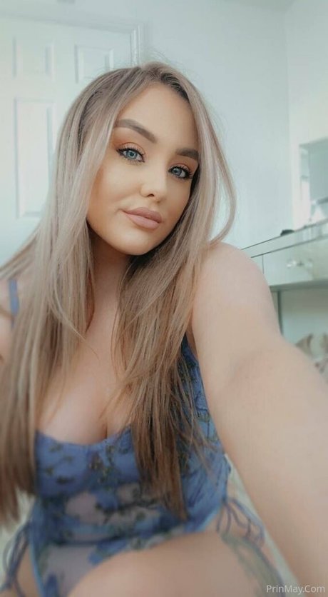 prinnymay perfect model photo