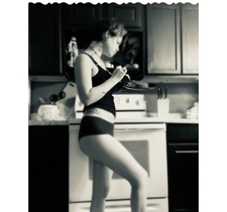 zoblack686 model photo