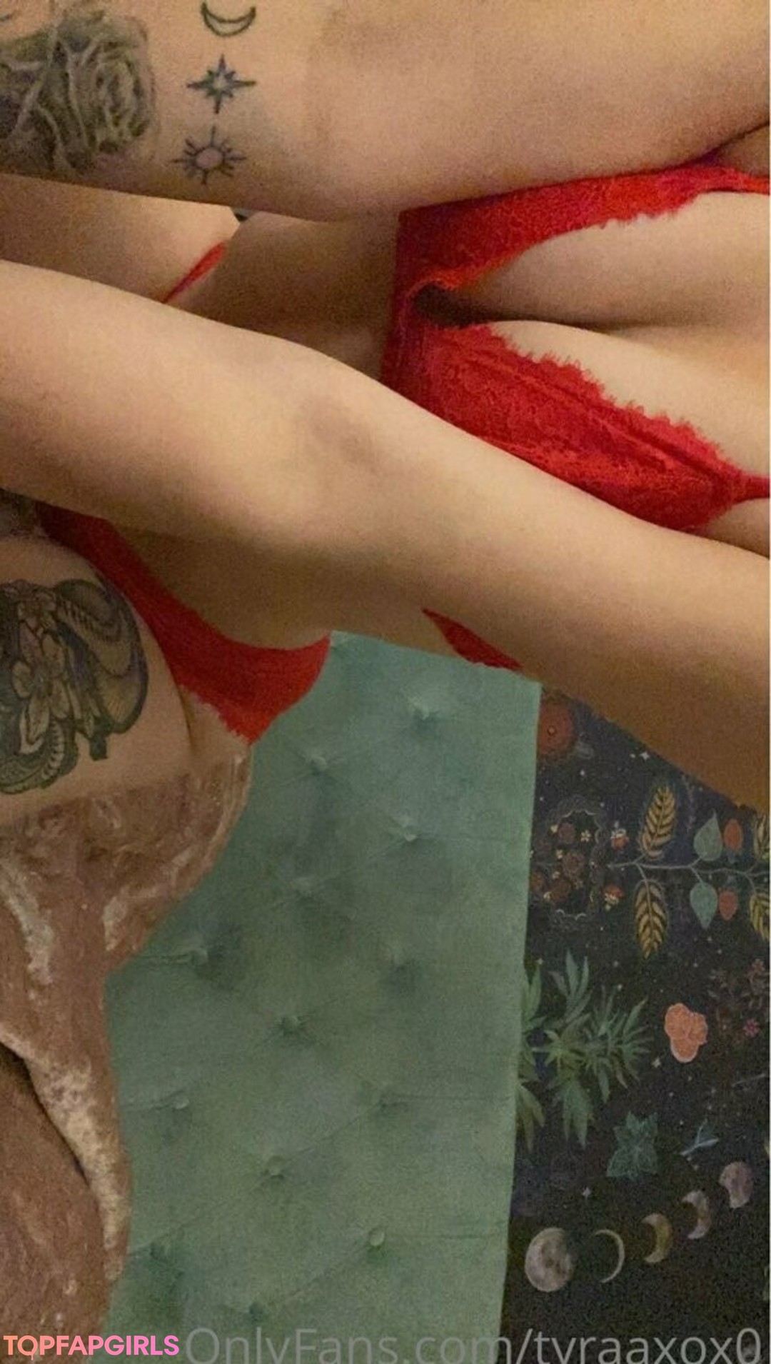 tyraaxox0 sexy star images