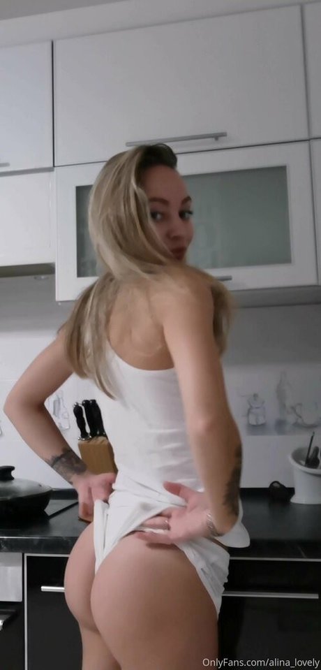 alinalovely pornstar pretty photos