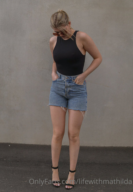 pov pussy onlyfans erotic pics