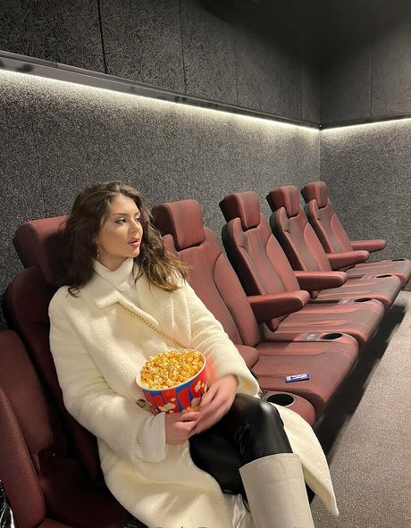 tanya tatty naked star pic