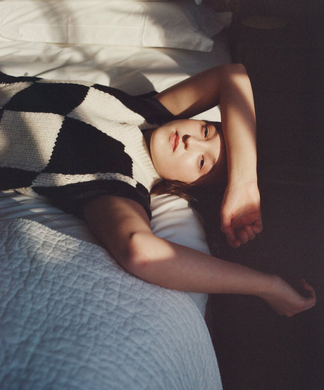 Bella Ramsey pornstar adult image